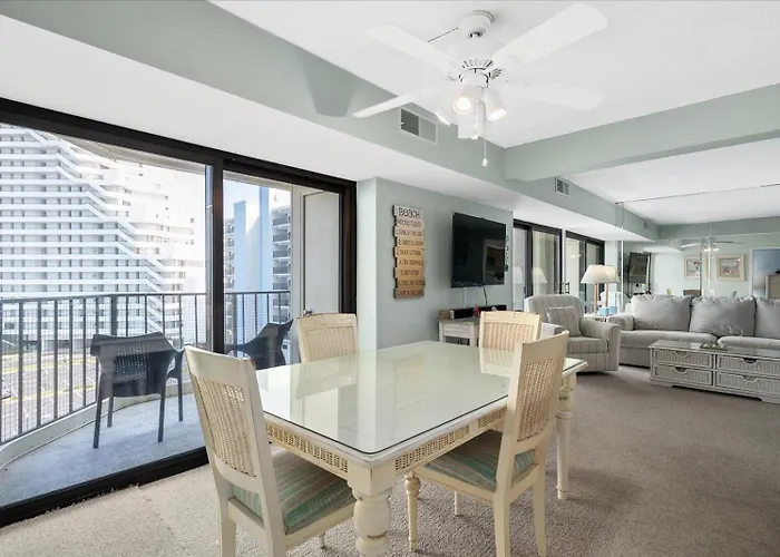 2 Bedroom With Beautiful Ocean View & Outdoor Pool! Ferienhaus Ocean Stadt