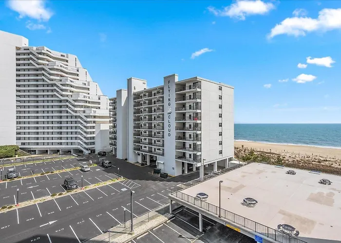 Ferienhaus 2 Bedroom With Beautiful Ocean View & Outdoor Pool!