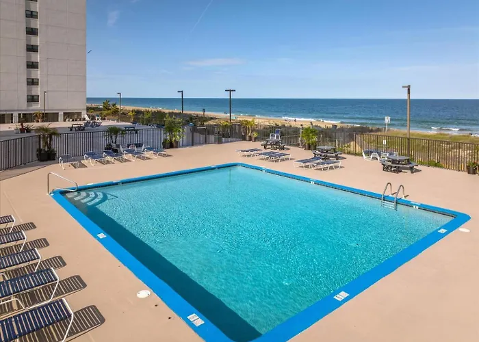 2 Bedroom With Beautiful Ocean View & Outdoor Pool! * Ocean Stadt